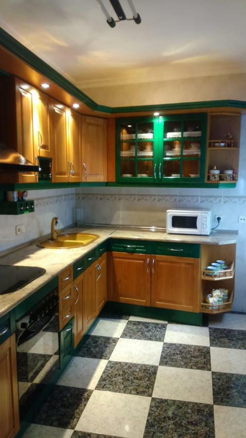 Apartamento Turistico Antigua Universidad אלמגרו מראה חיצוני תמונה