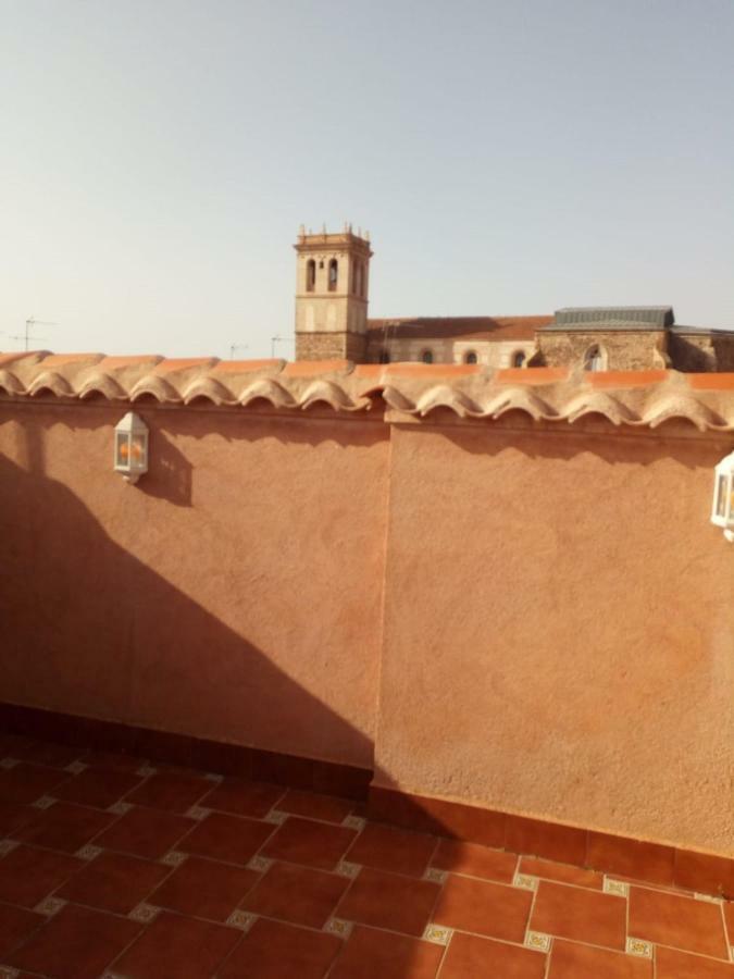 Apartamento Turistico Antigua Universidad אלמגרו מראה חיצוני תמונה